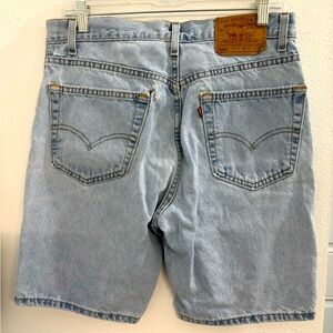 Y2K  USA Levi’s 505 shorts distressed